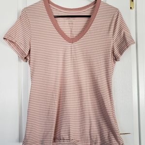 Pink/white stripe t-shirt size small💚